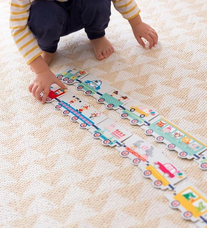 Puzzle w kartonowym domku Apli Kids - Pociąg 3+