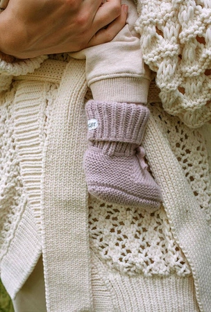 Lodger Buciki niechodki z wełny merino 100% różowe Rose 6-12 m