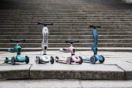 Zestaw Kask + SCOOTANDRIDE Highwaykick 1 2w1 Jeździk i hulajnoga 1-5 lat Rose