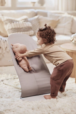 BABYBJORN - leżaczek BLISS COTTON, Petal Quilt, Piaskowy Szary