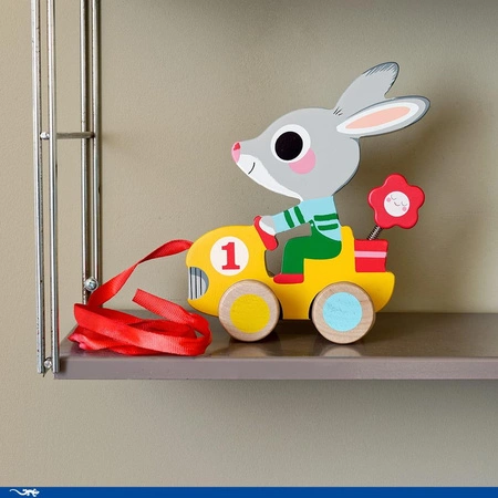 Drewniana zabawka do ciągnięcia królik DJ06225