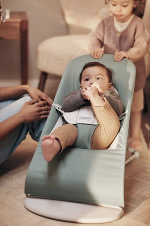BABYBJORN - leżaczek BALANCE SOFT WOVEN/JERSEY - Jasnoszałwiowy/Szary