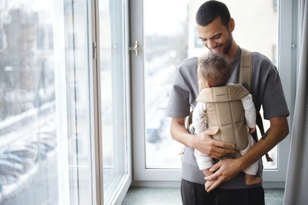 BABYBJORN MINI Woven – nosidełko, Beige