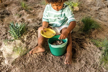 QUUT Wiaderko z sitkiem Bucki Garden Green