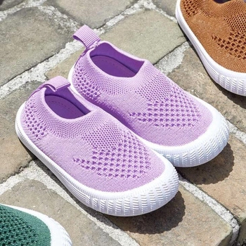 Lassig Ultrawygodne elastyczne trampki dziecięce z antypoślizgową podeszwą Splash & Fun lilac, rozm. 22