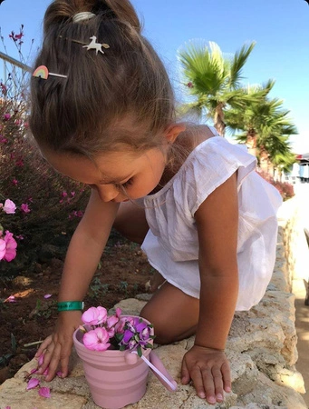 Silikonowe Wiaderko z łopatką Scrunch - Błękitny