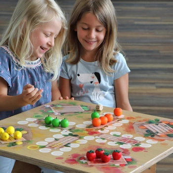 Drewniany stolik dla dzieci do gry Chińczyk Owocowe Ludo Erzi 42488