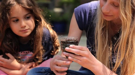 Zestaw do robienia eksperymentów The Purple Cow - Szkoła Przetrwania