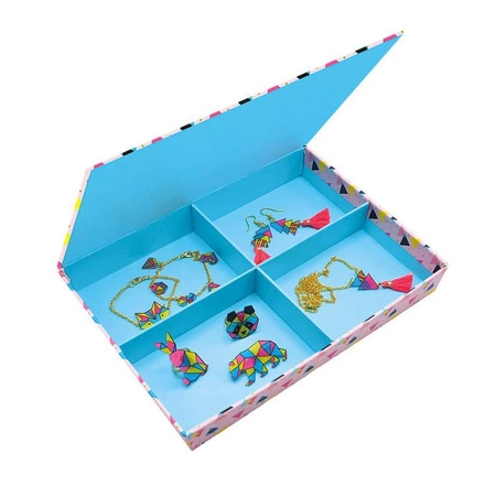 Zestaw kreatywny do tworzenia biżuterii z kurczliwego plastiku Geometrix 8+, Janod KOLEKCJA 2022