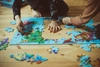 Mudpuppy Puzzle Świat dinozaurów z elementami w kształcie dinozaurów 80 elementów 5+