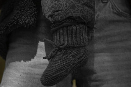 Lodger Buciki niechodki z wełny merino 100% grafitowe Pigeon 0-6 m