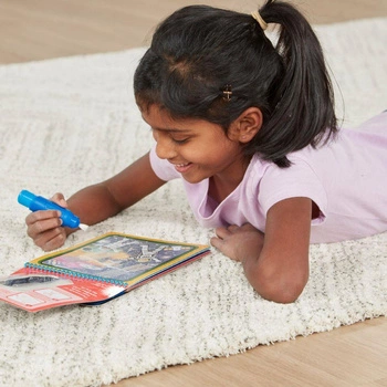 Wodna kolorowanka Water Wow Kosmos 40178- Melissa & Doug, książeczki wielokrotnego użytku