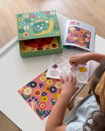 Zestaw z naklejkami Apli Kids - Liliput