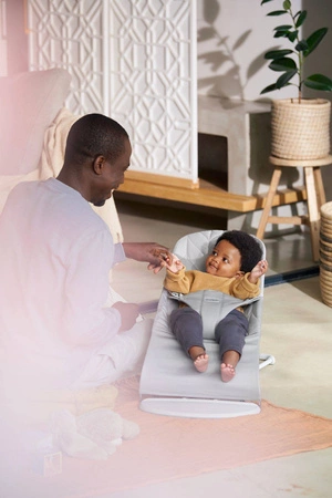 BABYBJORN - leżaczek BLISS COTTON, Petal Quilt, Jasny Szary