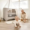 LEANDER - łóżeczko dziecięce CLASSIC™ Baby 0-3 lata, Cappuccino