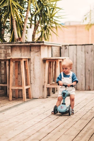 Zestaw SCOOTANDRIDE Highwaykick 1 2w1 Jeździk i hulajnoga 1-5 lat Steel + Kask XXS BLACK