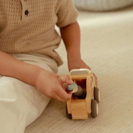 Little Dutch Zestaw aut Karetka, Policja, Wóz strażacki LD4388