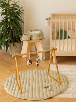 Stojak edukacyjny bambusowy Babygym Bamboo Lorena Canals