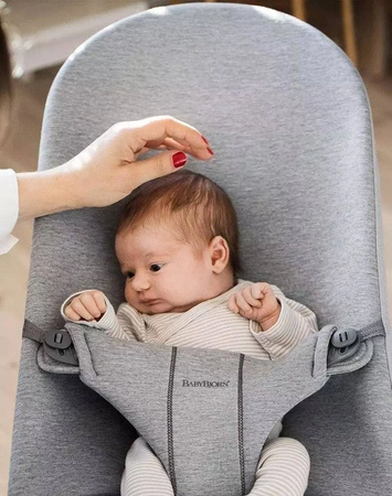 BABYBJORN - leżaczek BLISS 3D Jersey - Jasny Szary + pokrowiec na leżaczek