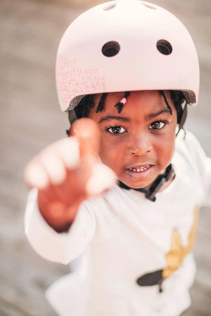 SCOOTANDRIDE Kask z odblaskami XXS-S dla dzieci 1-5 lat Rose Cat