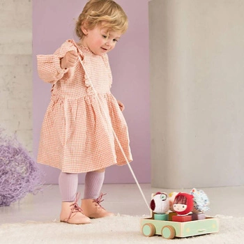 LILLIPUTIENS Drewniany wózek z sorterem do ciągnięcia Wilk Louis 12 m+
