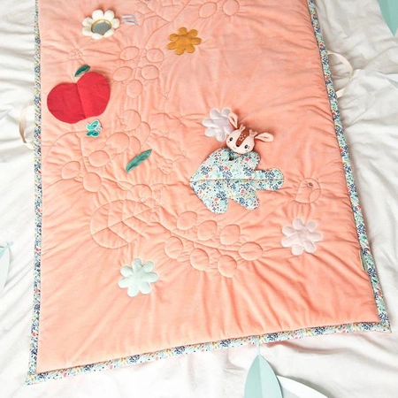 LILLIPUTIENS Aktywizująca mata do zabawy i śpiwór 2w1 Sarenka Stella 0 m+