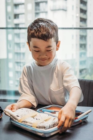 HeyDoodle Piórnik na Silikonowe Maty