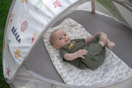 Beaba Namiot plażowy Breezynest UV