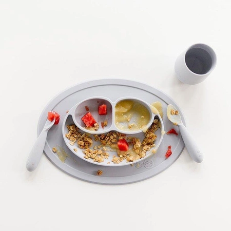 EZPZ Silikonowy kubeczek Mini Cup 120 ml pastelowa szarość