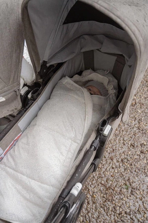 Lodger Wodoodporny wielofunkcyjny otulacz śpiworek z polarowym wnętrzem szary Taslon Drizzle