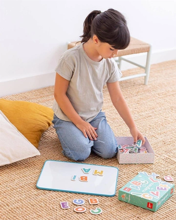 Magnesy drewniane Apli Kids - Litery