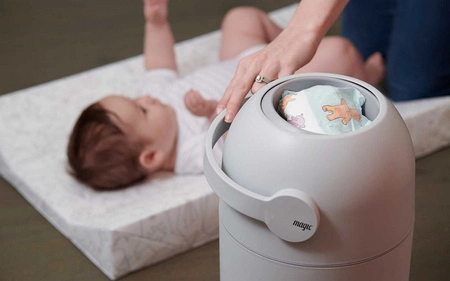 Kosz na zużyte pieluchy Magic Majestic - jasny szary + worki