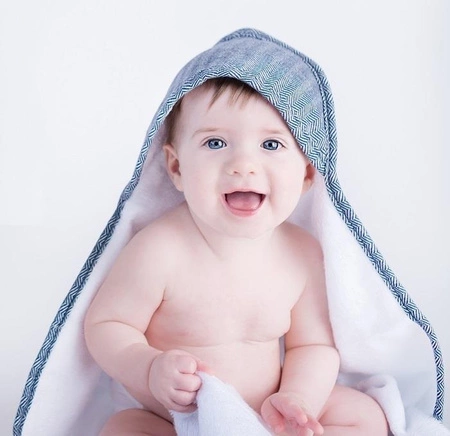 Juddlies Bambusowy Ręcznik z Kapturem Pink