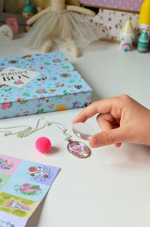 Zestaw kreatywny do tworzenia biżuterii z kaboszonami Urocze zwierzaki 10+, Janod