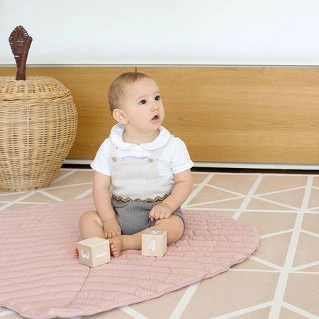 TODDLEKIND Mata do zabawy z bawełny organicznej w kształcie liścia Leaf Mat Sea Shell