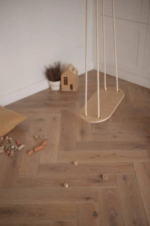 Huśtawka, beżowy sznurek, Babai