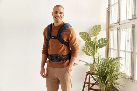 BABYBJORN - nosidełko Harmony 3D Mesh, Granatowy + śliniaczek do nosidełka Harmony