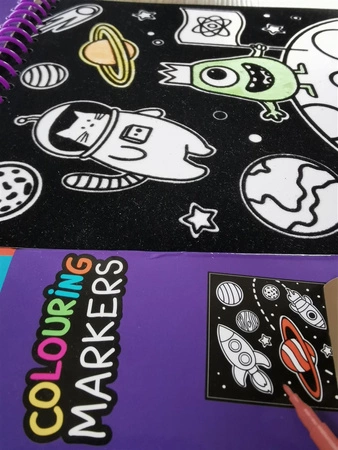 Aksamitna kolorowanka z markerami Apli Kids