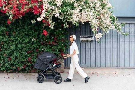 Bumbleride Wózek spacerowy Era (2020) Matte Black