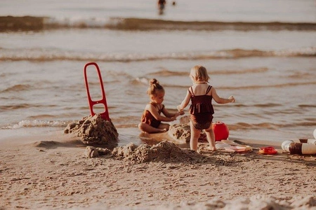 QUUT Łopatka z sitkiem Scoppi Cherry