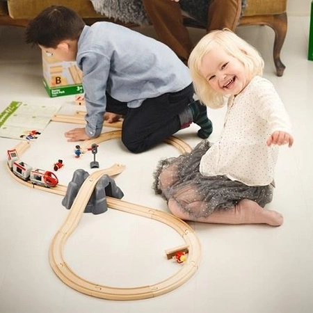 BRIO World Kolejka Zestaw Startowy 26el.