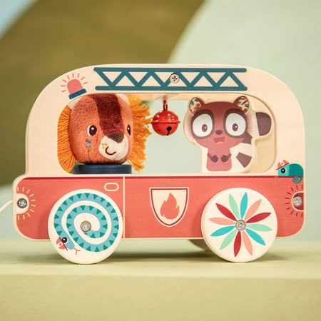 Lilliputiens Drewniany wózek do ciągnięcia Wóz strażacki Lew Jack 12 m+