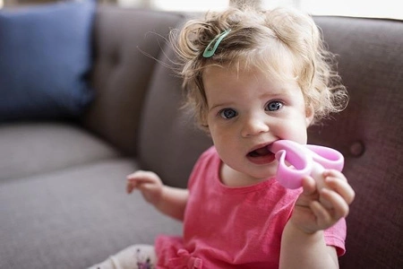 Baby Banana Szczoteczka Treningowa Pink