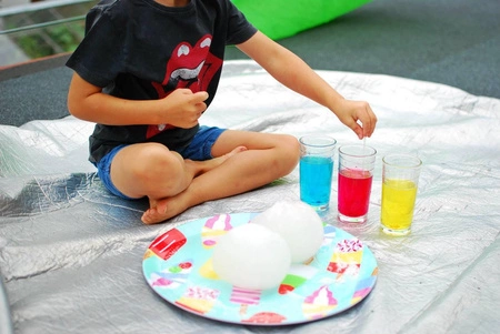 Zestaw do robienia eksperymentów The Purple Cow - Laboratorium kolorów