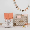 3 Sprouts Stojak na Książki Recycled Checkerboard Beige