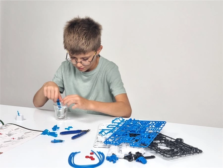 HYDRAULICZNI BOKSERZY 7510