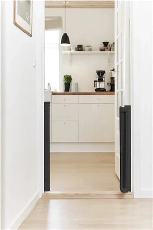 BabyDan Bramka ochronna ALMA, składana automatycznie, black