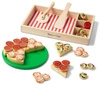 Pizza Party drewniana pizza z dodatkami 50533 Melissa & Doug, zabawa w gotowanie