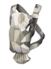 BABYBJORN MINI Cotton – nosidełko, Khaki/Green Print