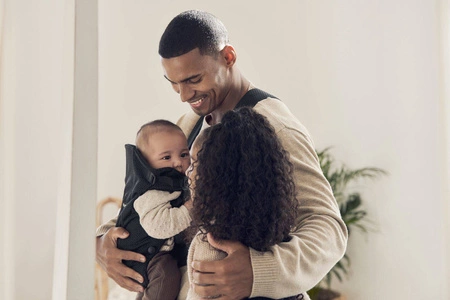 BABYBJORN MINI 3D Mesh – nosidełko, Czarny